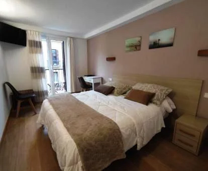 Una de las acogedoras habitaciones dobles de este hotel con encanto.