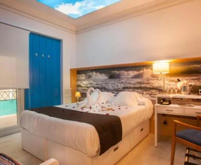 Una de las acogedoras habitaciones de este hotel con encanto.