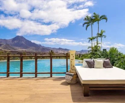 Solarium con espectaculares vistas de este maravilloso hotel.