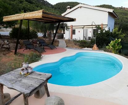 Precioso chalet Madroño con piscina privada de este establecimiento.